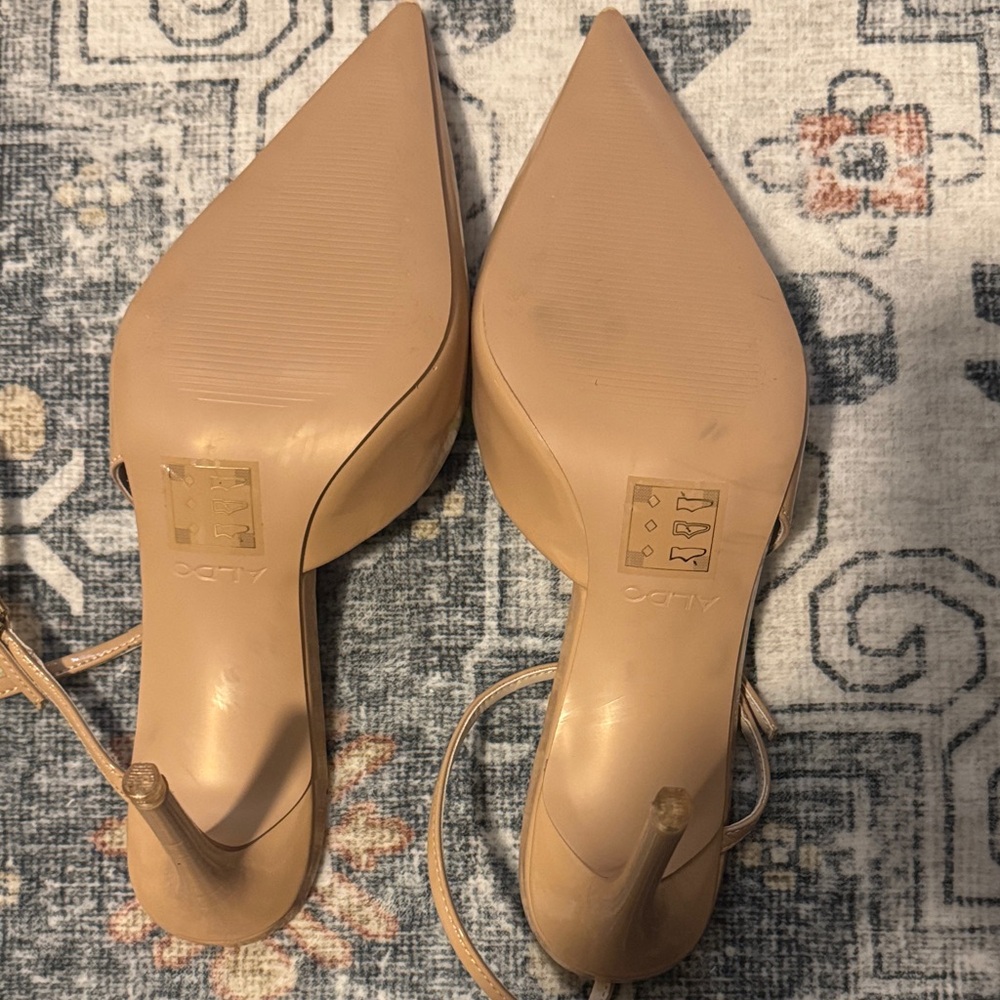 Aldo Kymmberly Pump Size US 7 - Picture 4 of 6
